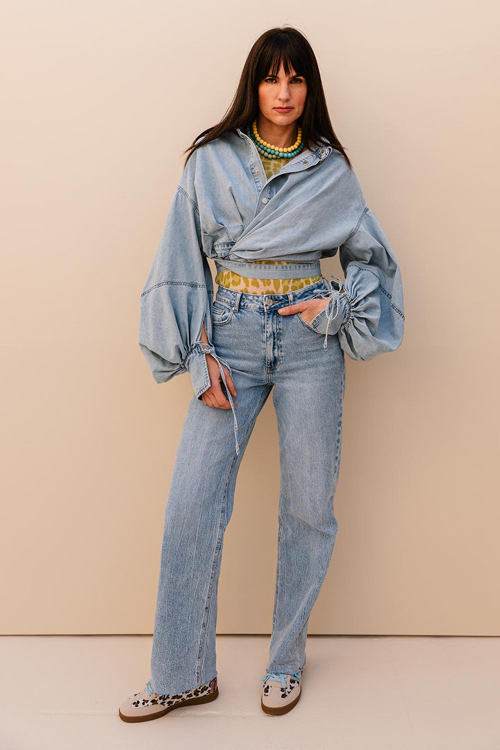Wikkelshirt met Jasje-Look en Ceintuur