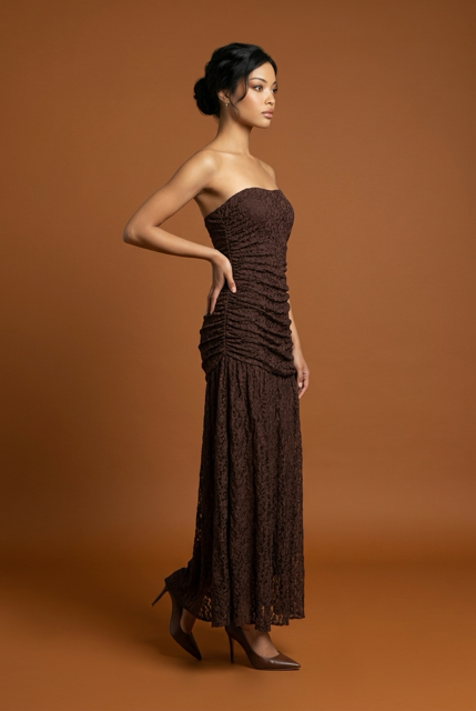 Elegant Strapless Klänning