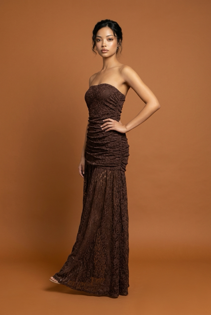 Elegant Strapless Klänning