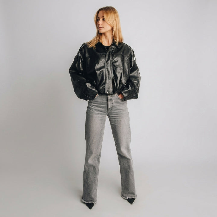 Unik Jacka med Läderlook – Perfekt Passform