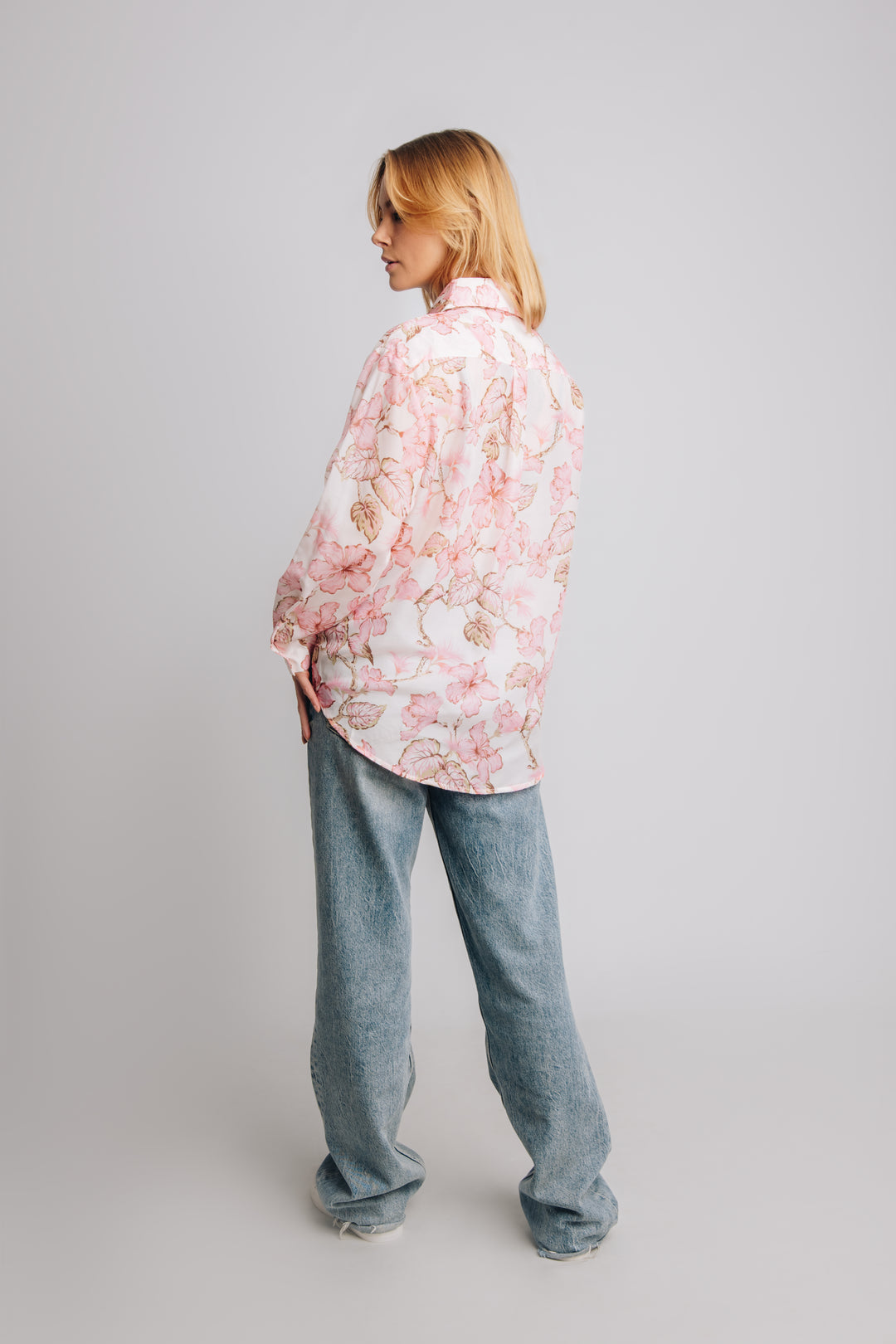 Romantische blouse met bloemen – tijdloze elegantie