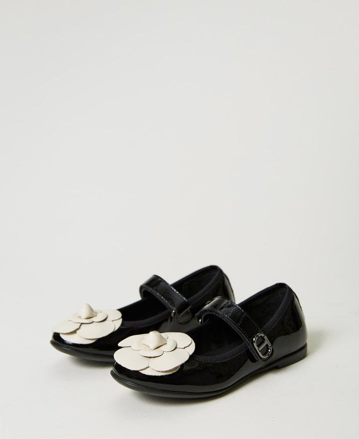 PANCHIC – SVART/VIT SNEAKERS