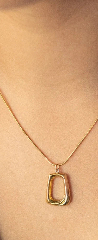 Luxe Square Pendant – stilrent &amp; modernt